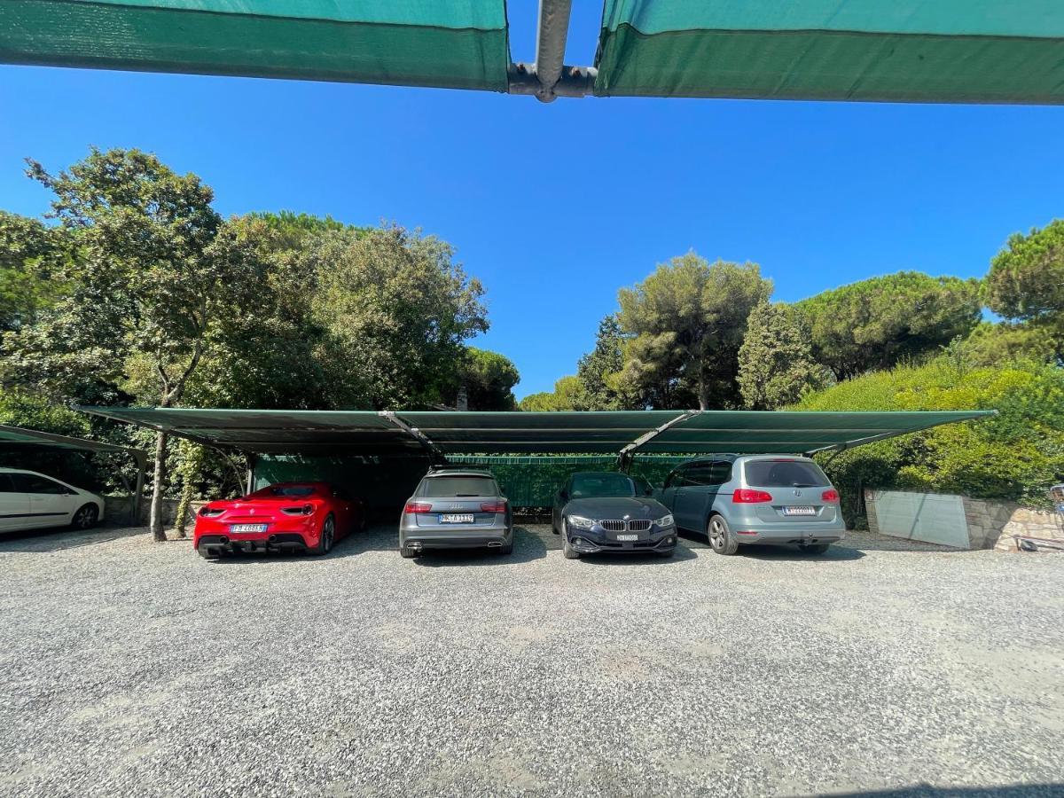 Villaggio I Sorbizzi Marina Di Bibbona Exterior foto